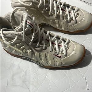 Men's Nike Cream Sneakers